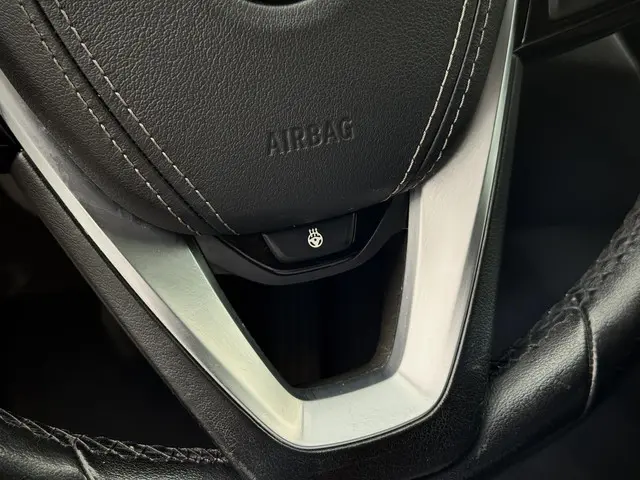 BMW 5 Serie Touring 520i High Executive 2018 Benzine 17