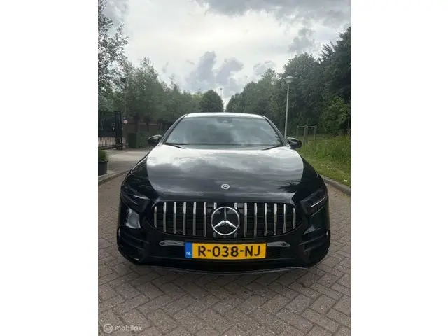 Mercedes-Benz A-Klasse 200 AMG PANO MEMORY! 2021 Benzine 2