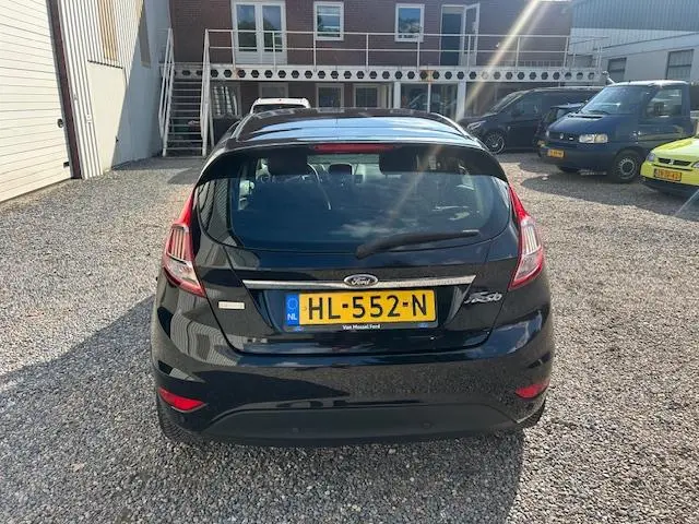 Ford Fiesta 1.0 EcoBoost Titanium 2015 Benzine 8