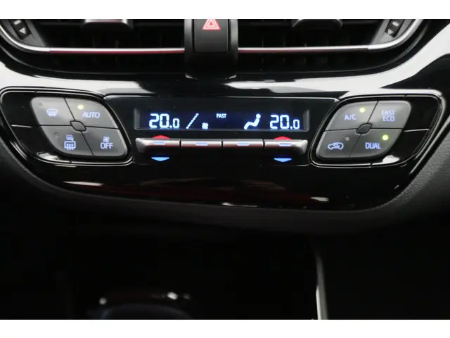 Toyota C-HR 1.8 Hybrid Dynamic 2020 Hybride Benzine 45