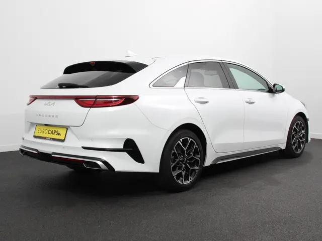 Kia ProCeed 1.5 T-GDi Automaat HEV GT-Line 2022 Benzine 6