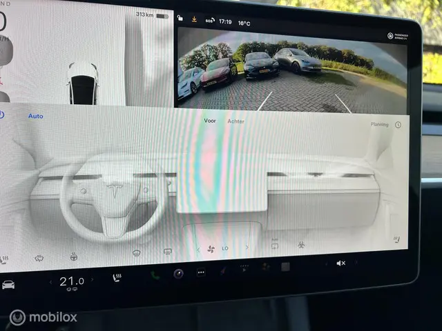 Tesla Model Y Performance AWD 75 kWh 2022 Elektrisch 15