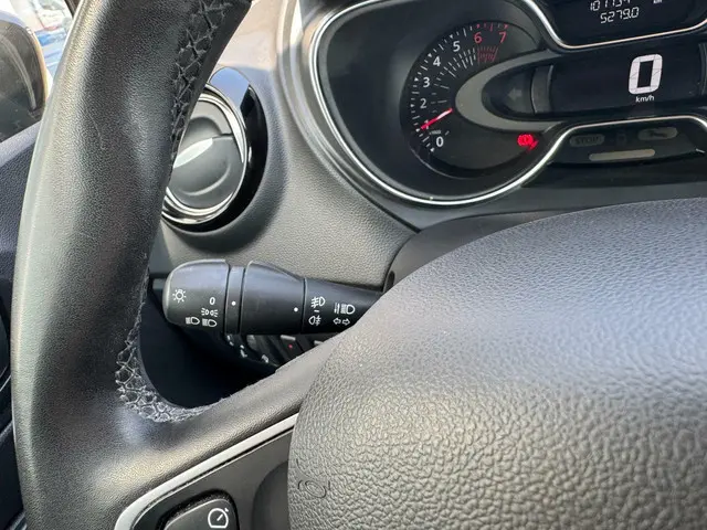 Renault Captur 0.9 TCe Limited 2019 Benzine 32