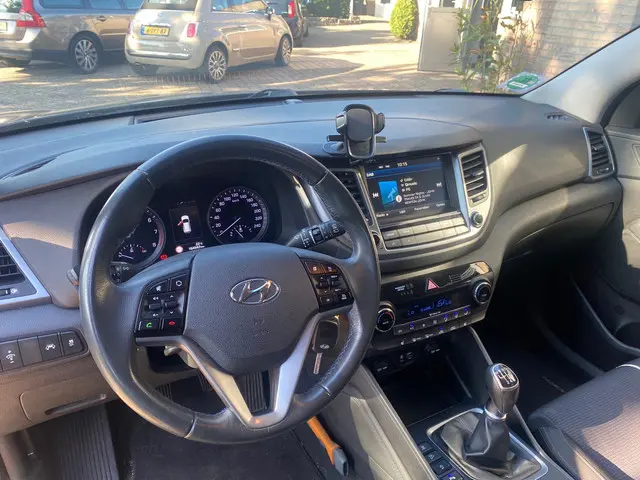 Hyundai Tucson 1.6 GDi Go! 2017 Benzine 8