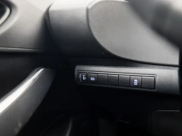 Toyota Corolla 1.8 Hybrid Sport 2021 Hybride Benzine 24