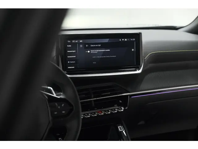 Peugeot 2008 PureTech 130 EAT8 GT 2024 Benzine 67