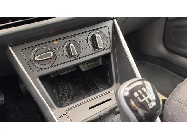 Volkswagen Polo 1.0 TSI Life 2023 Benzine 18