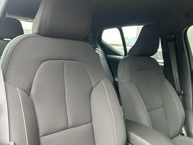 Volvo XC40 Recharge Core 70 kWh 2023 Elektrisch 7