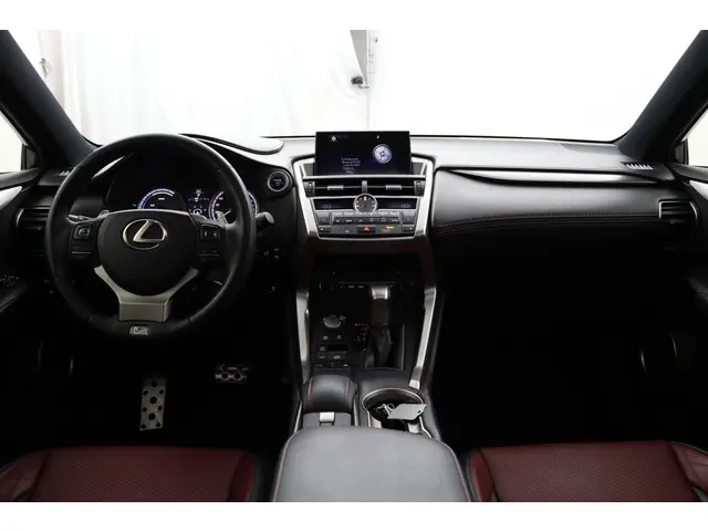 Lexus NX 300h AWD F Sport Line 2014 Hybride Benzine 4