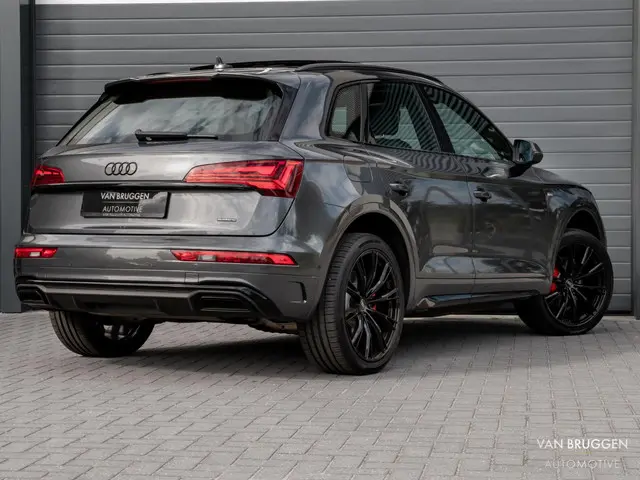 Audi Q5 50 TFSI e S-Line 2021 Hybride Benzine 4