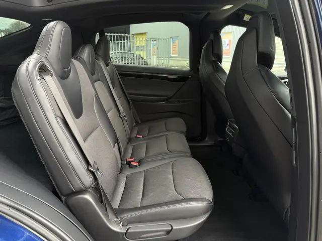 Tesla Model X 75D Aut. 2018 Elektrisch 15