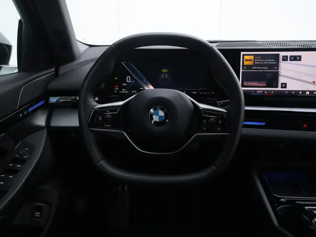 BMW 5 Serie 520i 2024 Benzine 22