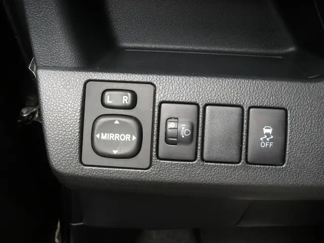 Toyota Verso-S 1.3 VVT-i Aspiration 2013 Benzine 10