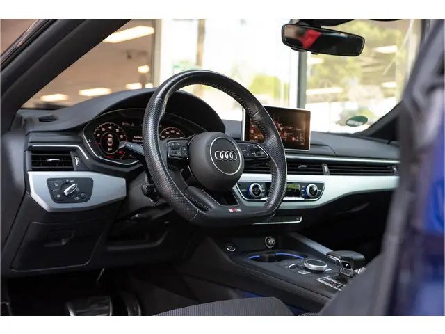 Audi A5 Coupé 1.4 TFSI Sport S Line Edition 2018 Benzine 4