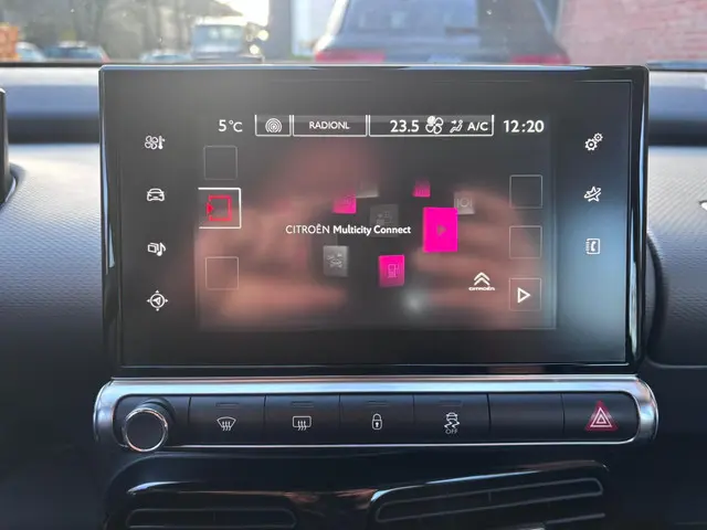 Citroën C4 Cactus 1.2 PureTech Business 2015 Benzine 36