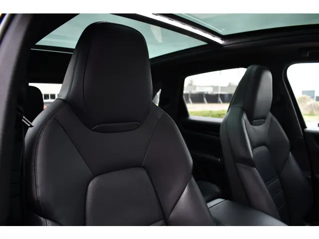 Porsche Cayenne 3.0 2018 Benzine 75