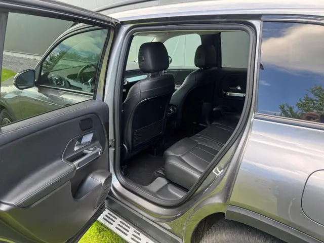 Mercedes-Benz GLB 220 d Premium Plus 2020 Diesel 14