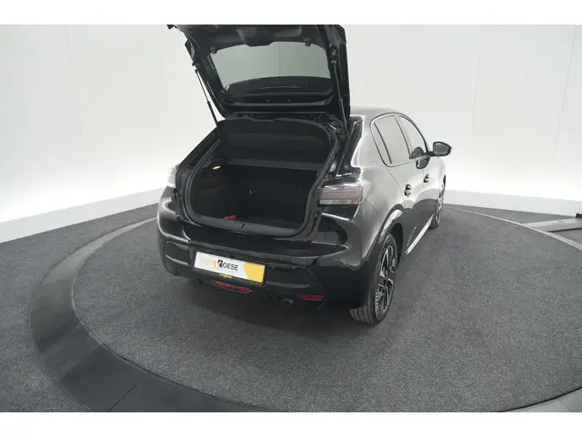 Peugeot 208 PureTech 100 Allure 2024 Benzine 57