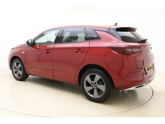 Opel Grandland 1.2 Turbo Level 3 2024 Benzine 4