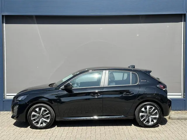 Peugeot 208 1.2 Style 2025 Benzine 3