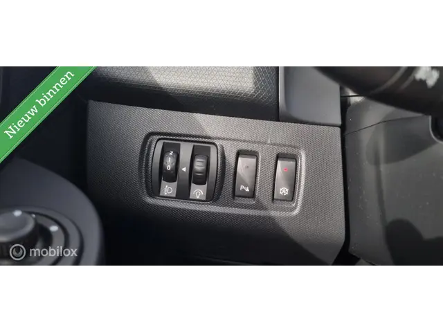 Renault Clio Estate 0.9 TCe Night&Day 2015 Benzine 27
