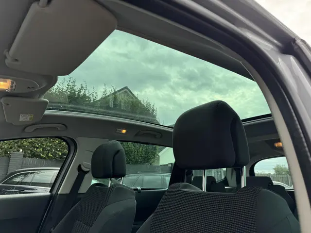 Peugeot 5008 1.2 PureTech Style 7p. 2015 Benzine 8