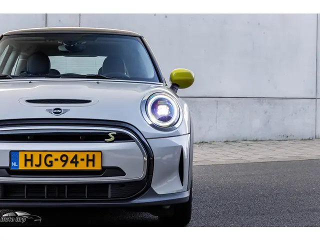 MINI Electric Mini MINI Electric 33 kWh 2022 Elektrisch 8