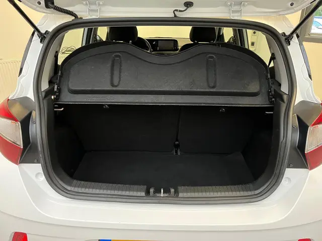 Hyundai i10 1.0 Comfort 2023 Benzine 23