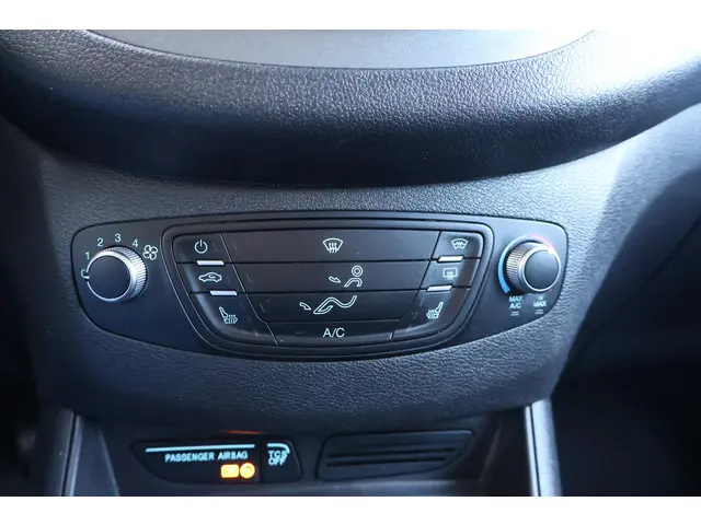 Ford Transit Courier 1.5 TDCI Trend 2019 Diesel 8