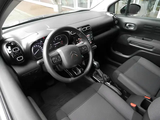 Citroën C3 Aircross 1.2 PureTech Shine 130PK 2024 Benzine 9