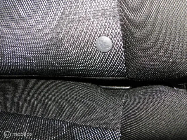 Opel KARL 1.0 , automaat, benzine, 109989 km 2019 Benzine 23