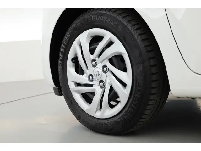 Hyundai i10 1.0 Comfort 5-zits 2022 Benzine 23