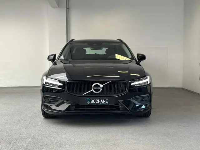 Volvo V60 2.0 B3 Momentum Advantage 2021 Benzine 2
