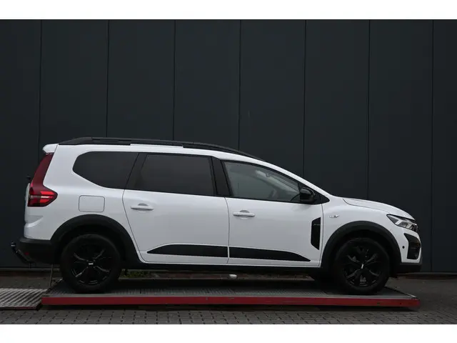 Dacia Jogger 1.0 TCe 100 ECO-G Extreme 5p. 2023 LPG/Gas 2