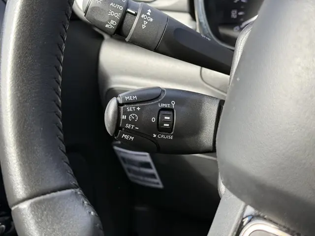 Citroën C3 1.2 PureTech S&S Business 2020 Benzine 20