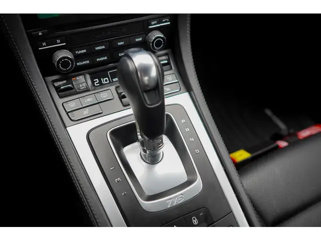 Porsche 718 Cayman 2.0 2017 Benzine 38