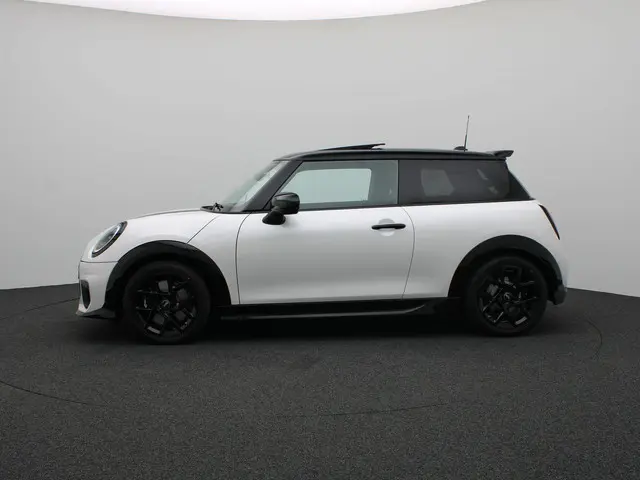MINI 3-Deurs Cooper 2025 Benzine 4