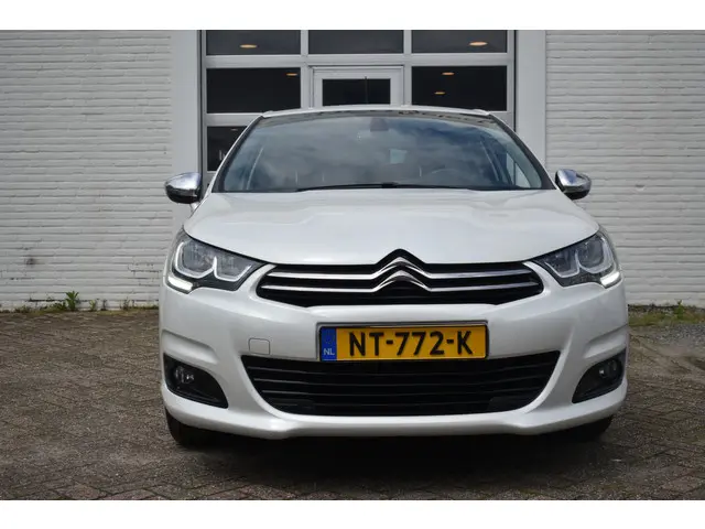 Citroën C4 PureTech 130 Feel Collection 2015 Benzine 10