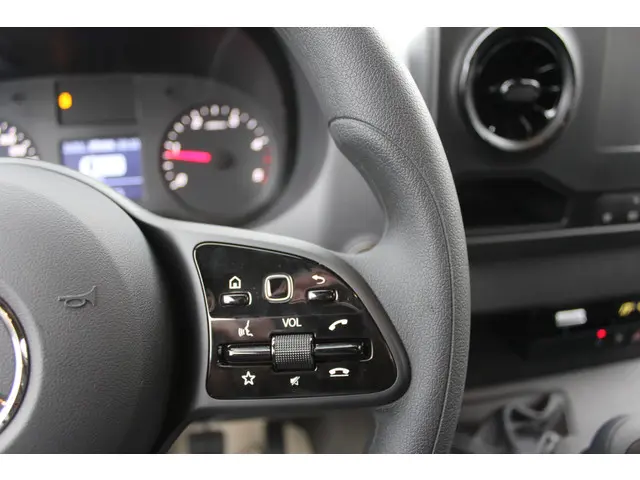 Mercedes-Benz Sprinter 315 CDI L3 RWD DC 2024 Diesel 9