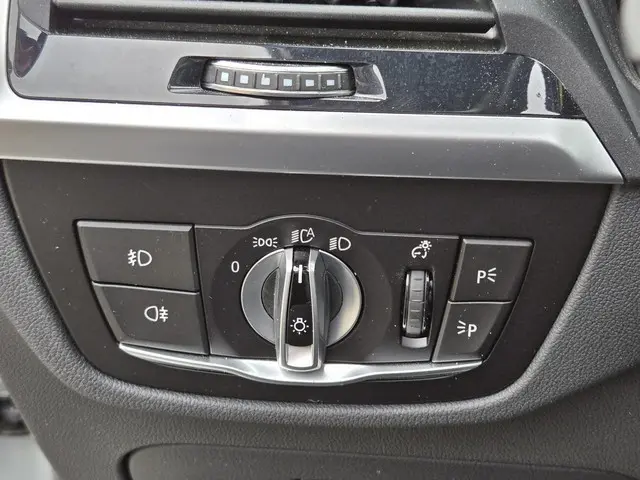 BMW X3 xDrive20i M SPORT 2022 Benzine 30