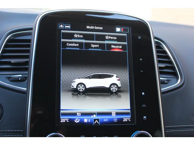 Renault Scénic 1.3 TCe Techno 2022 Benzine 18