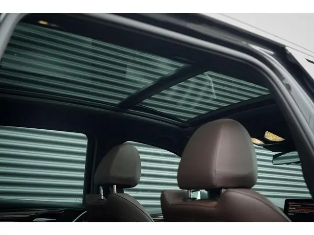 BMW X3 xDrive30e 2022 Hybride Benzine 35