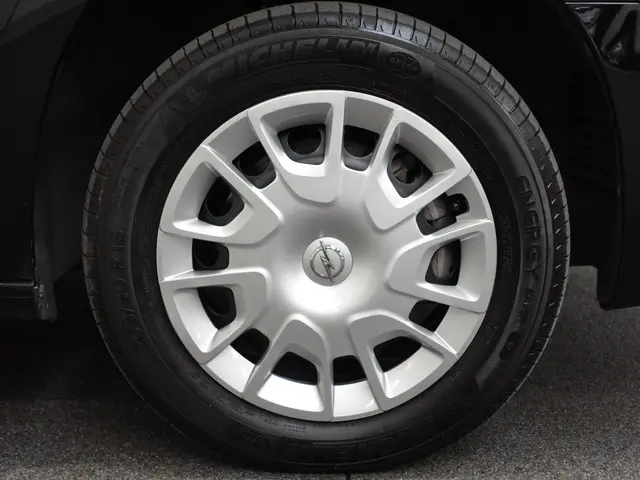 Opel Combo 1.5D L1H1 Edition 2021 Diesel 9