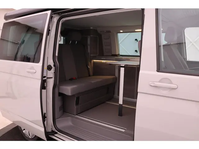 Volkswagen California Ocean 2.0 TDI Aut 150 2023 Diesel 23