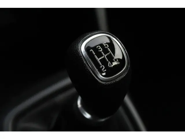 Hyundai i10 1.0i Comfort//Airco//Navi//5drs!! 2018 Benzine 21