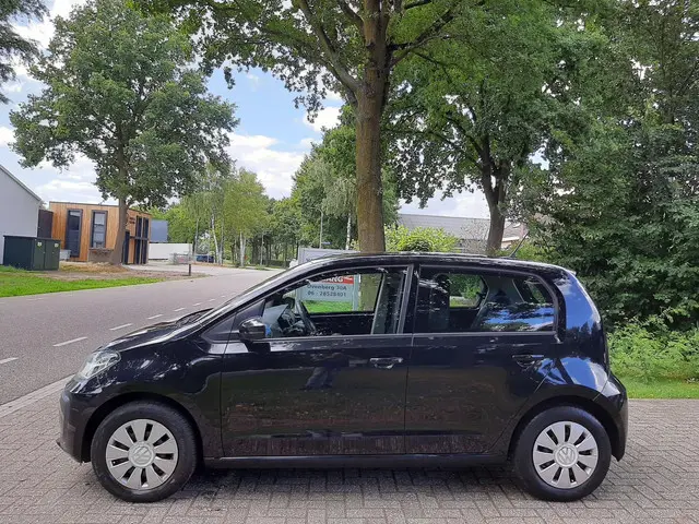 Volkswagen up! 1.0 BMT take up! Airco 5-Deurs 2017 Benzine 2
