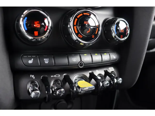 MINI Electric Mini MINI Yours 33 kWh 2021 Elektrisch 20