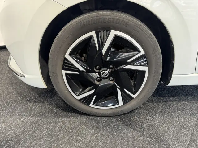 Nissan Micra N-Design 2022 Benzine 15