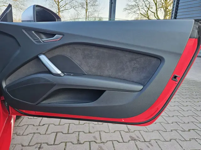 Audi TT 1.8 TFSI Pro Line S-line Sport 2016 Benzine 38