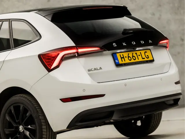 Škoda Scala 1.0 TSI Sport 2020 Benzine 14